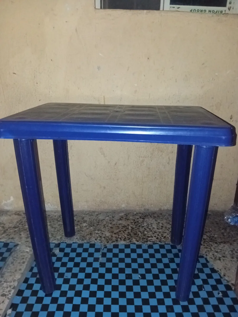 Plastic table - fairy used