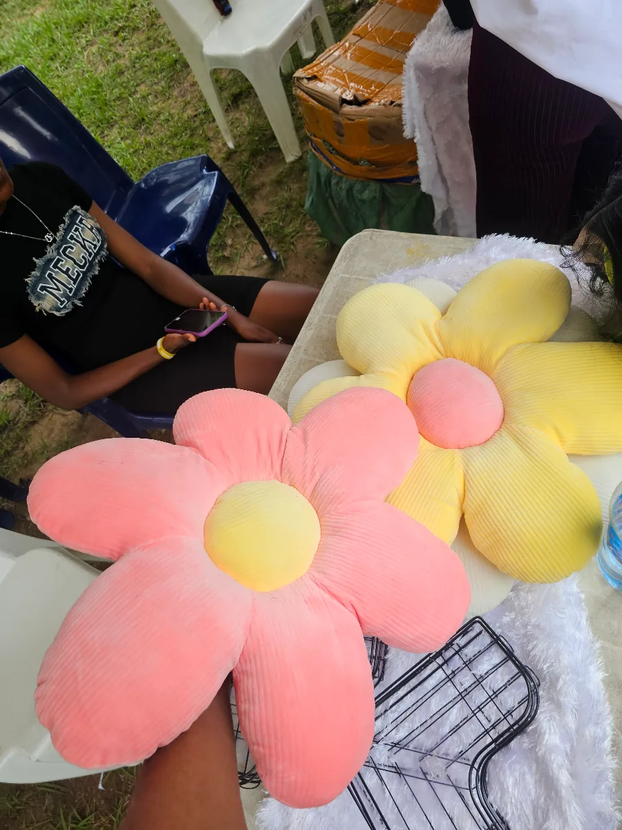 Flower pillow